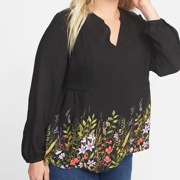 Old Navy Tops - Old Navy Plus-Size Split-Neck Georgette Swing Top